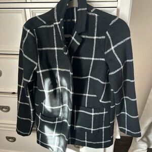 Have Black and White Grid Pattern Blazer